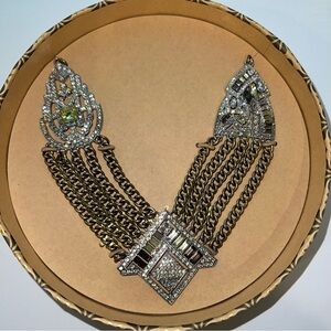 NIB Chloe + Isabel Art Deco Unicorn Statement